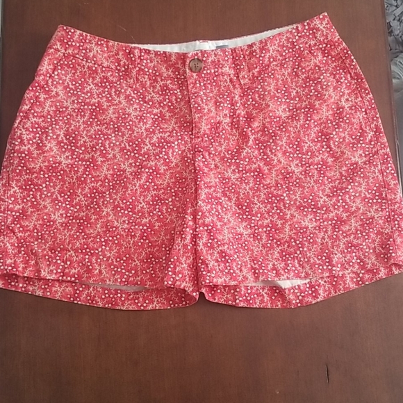 Old Navy Shorts - Picture 1 of 3